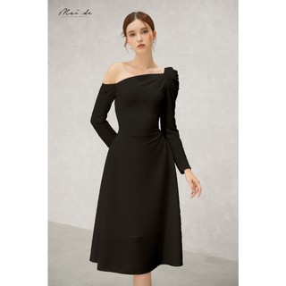 MAIDE Đầm xòe lệch vai thiết kế thanh lịch KAIE DRESS ( Đen )