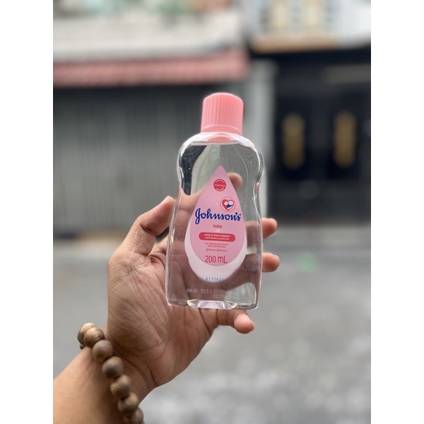 johnson's Baby Oil 200ml