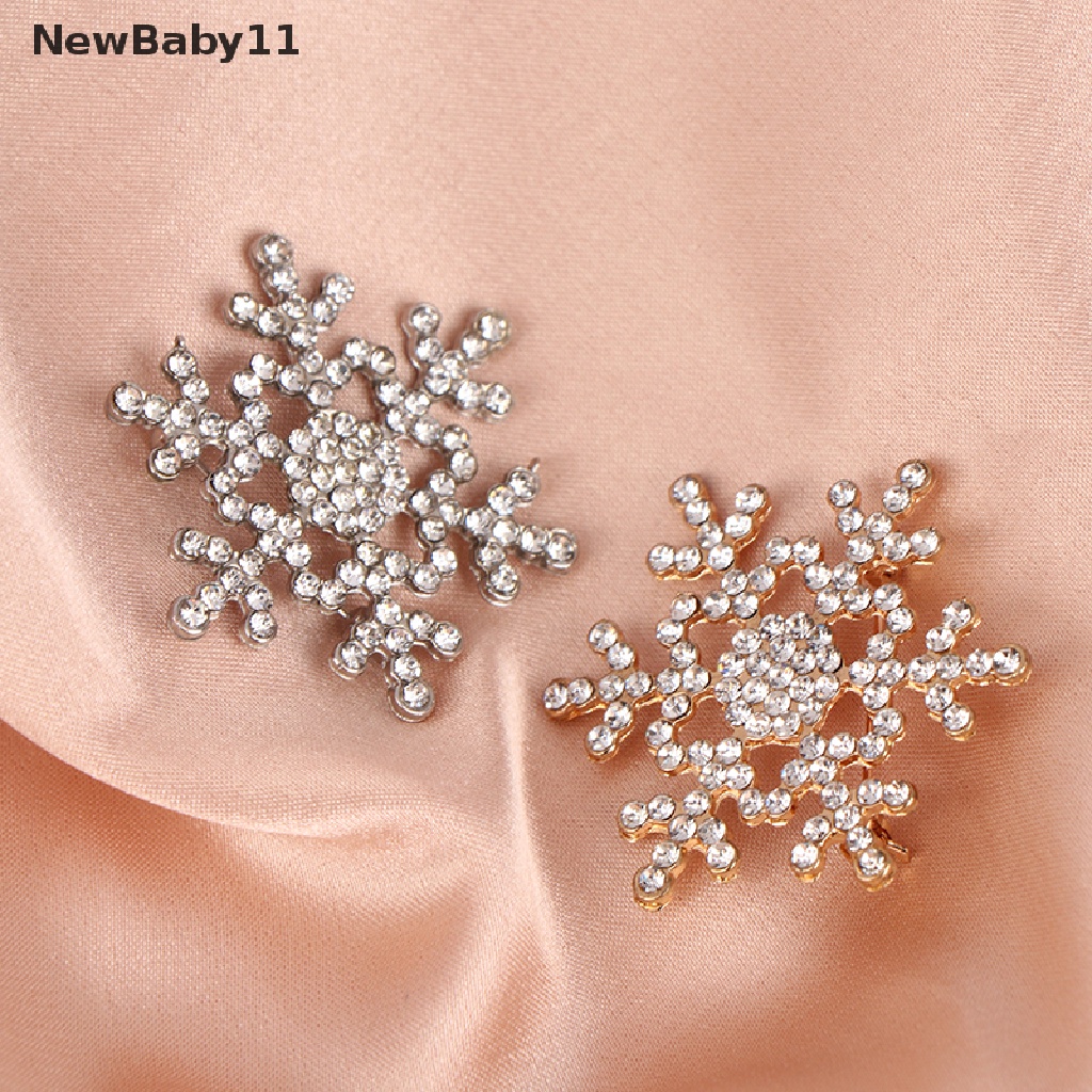 Trâm Cài Áo Hình Bông Tuyết Bằng Hợp Kim Có Đính Đá