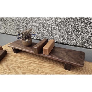 Kệ màn hình máy tính gỗ walnut
