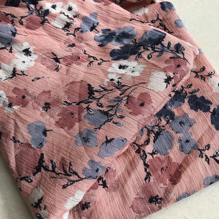 Vải Lanh Đũi Họa Tiết Hoa Nhí Khổ 1m4 - Chất Cotton Mặc Mát, Co Giãn Nhẹ, Mềm - May Đồ Bộ, Áo Kiểu, Váy Đầm