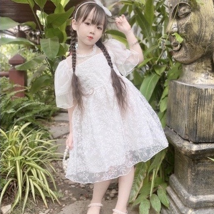 Váy Công Chúa Trắng Kèm Bờm Ngọc Cho Bé Gái WOWKIDS Chất Ren Cao Cấp Phối Von Tơ Từ 9 - 30kg