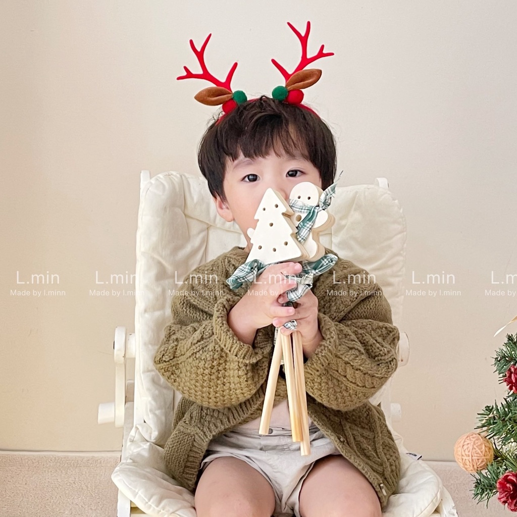 Logo gỗ decor noel