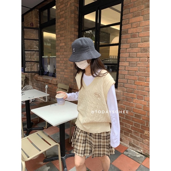 Gile trơn thêu logo