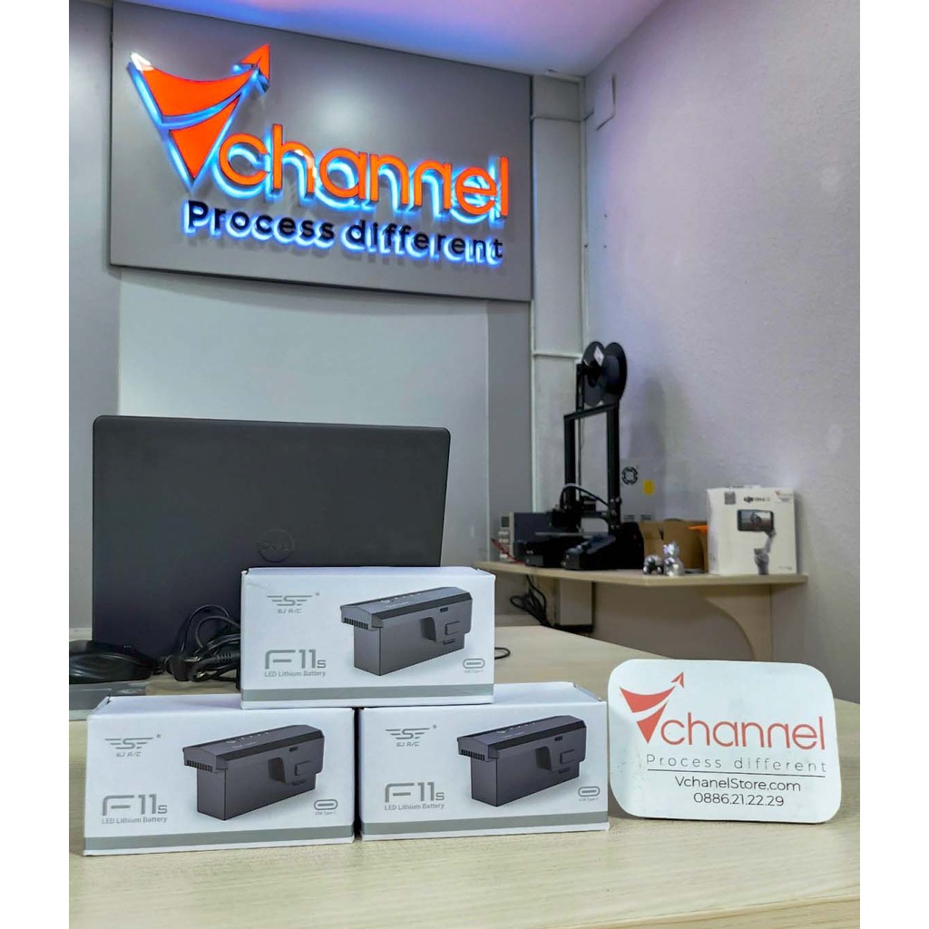 PIN F11S 4K Pro * Tặng 1 đèn LED, giá tại kho tốt nhất Việt Nam * Bảo Hành 3 tháng