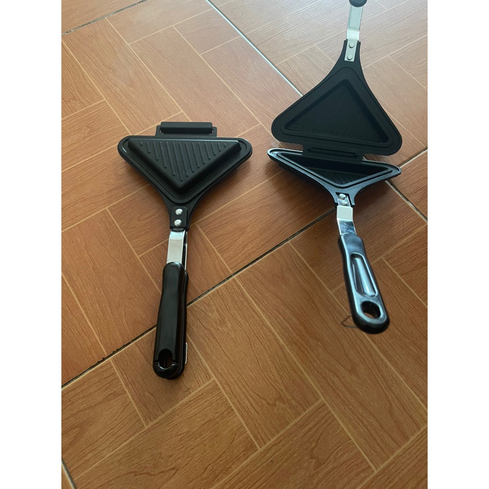 KHUÔN KẸP NƯỚNG BÁNH MÌ