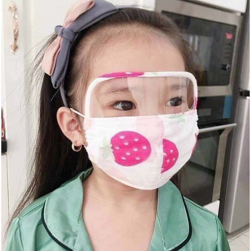 Khẩu trang cho bé