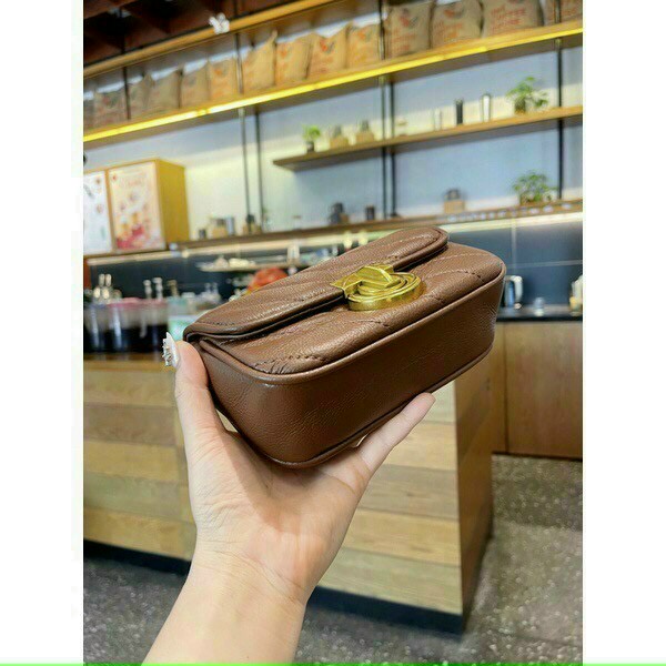 Túi đeo chéo da mềm khóa tròn kim loại JanSi dây đeo quả chuông size 18