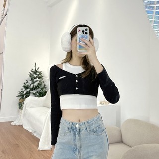 Janet studio • áo 3 nút crop top đen