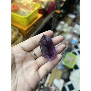 Trụ đá lục lăng tím Amethyst trong veo