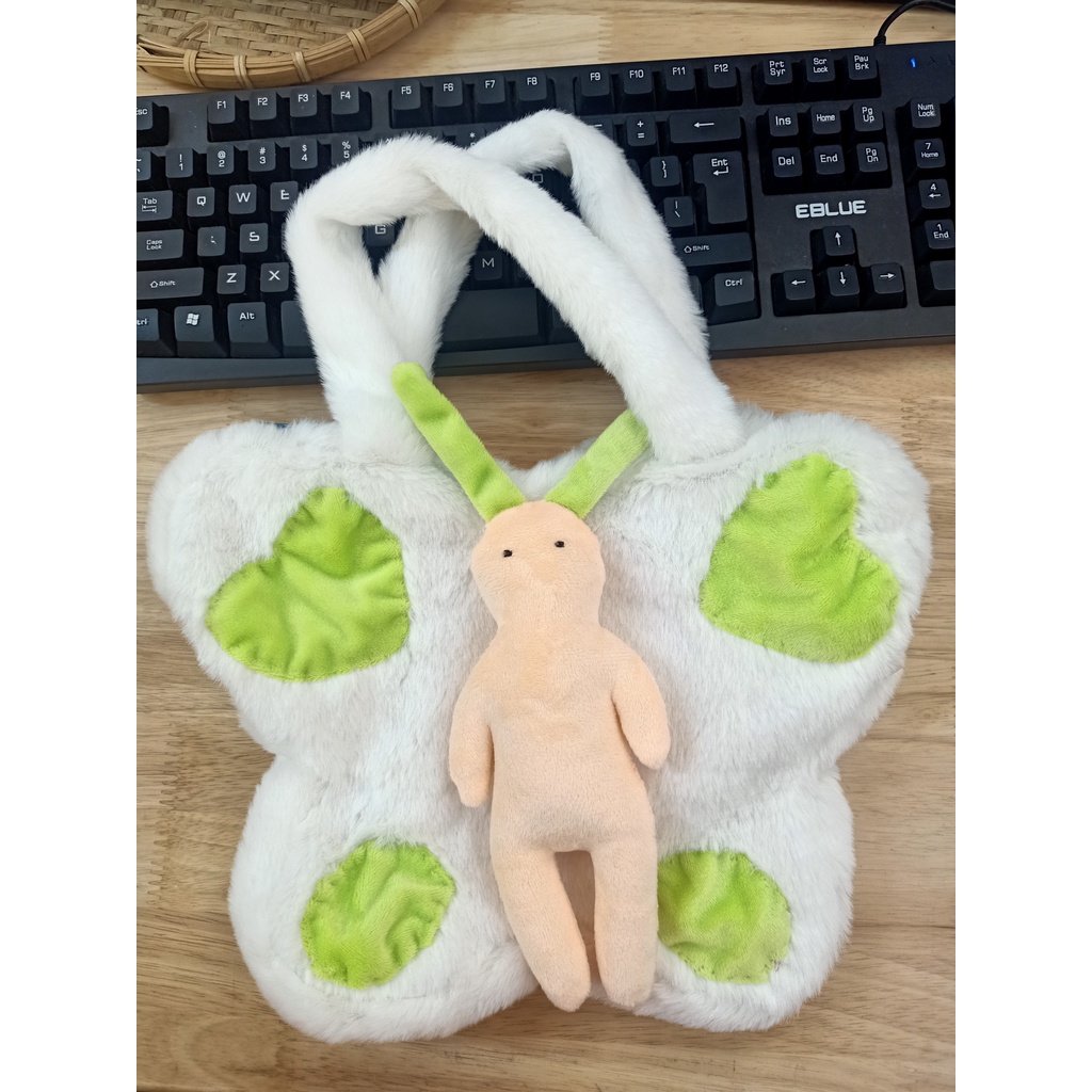 TÚI XÁCH NGƯỜI BƯỚM ĐÁNG YÊU 35 x 30 gấu bông đình may