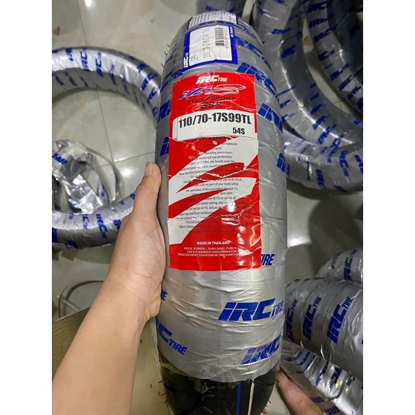 Lốp cho xe Honda CB150R, Honda CB300R hiệu IRC size 150/60-17 và 110/70-17