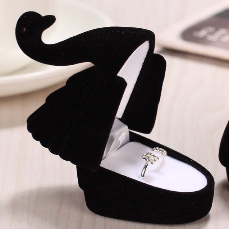 Hộp Nhẫn Thiên Nga Thời Trang Phong Cách Hàn Quốc