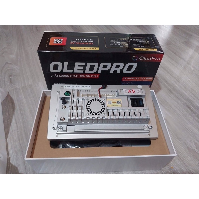 Màn Hình DVD Android Oled Pro A5 New Toyota Avanza, Veloz, Raize 2022, 10icnh kèm dưỡng giắc nguồn zin theo xe