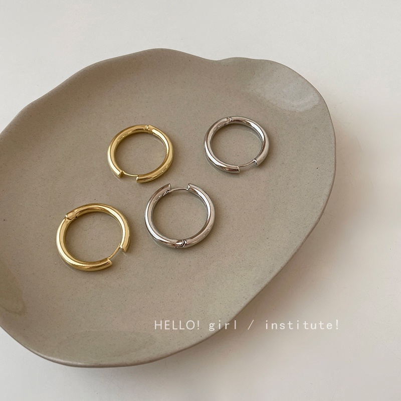 Khuyên tai 17KM mạ vàng / bạc/ đen dạng tròn đơn giản thời trang cho nam nữ