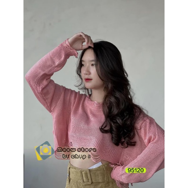 Áo len mỏng croptop rách tua rua màu hồng len Quảng Châu