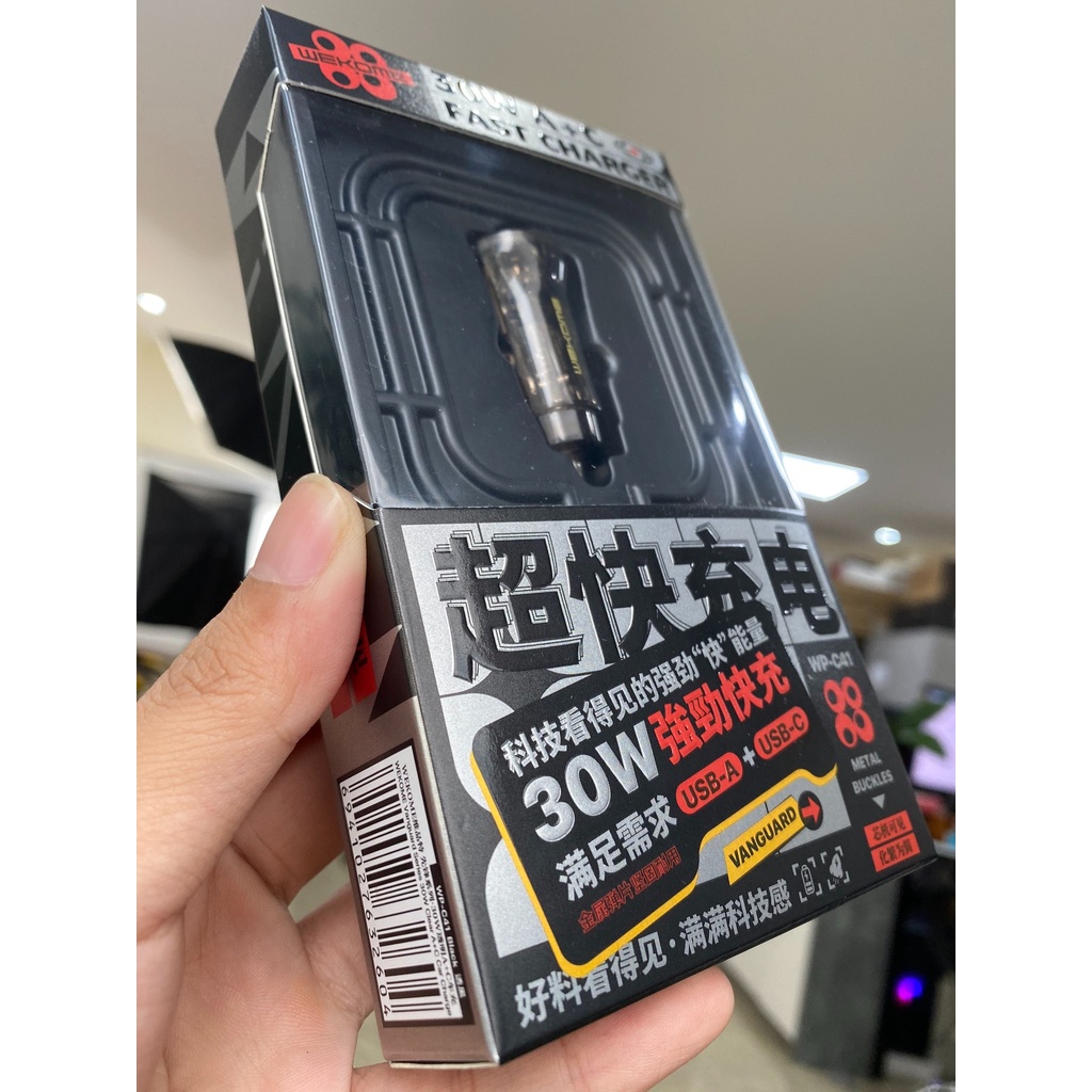 【Giao Hỏa Tốc】Tẩu Sạc Nhanh Ô tô 30w PD/QC 3.0 trong suốt Wekome WP-C41 USB A, USB C Bảo hành 12 tháng