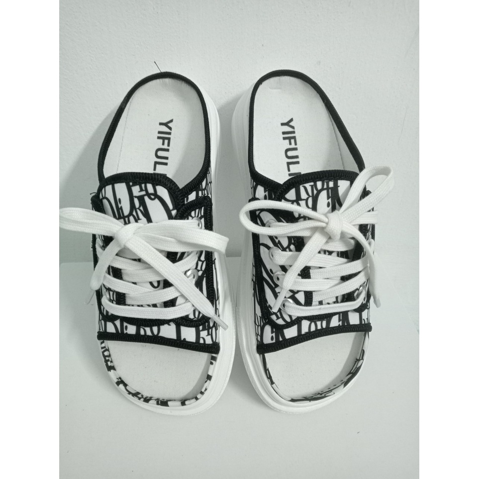 {ƯU ĐÃI}Sục thể thao đạp gót hở mũi canvas vải chữ buộc dây độn đế, buộc dây thời trang hottren