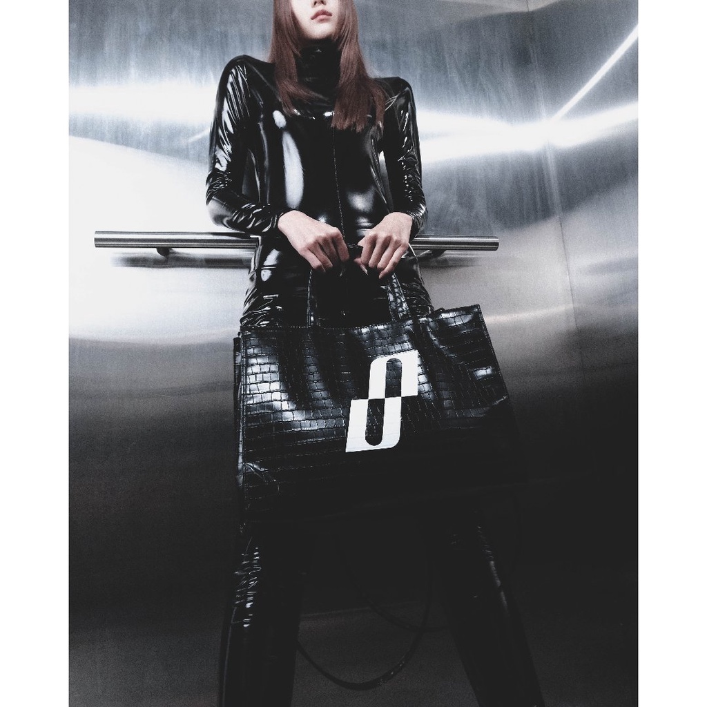 Túi đeo chéo quai cầm SPOILED Da PU Đen dập vân M - Black CroPrint Top-Handle Bag