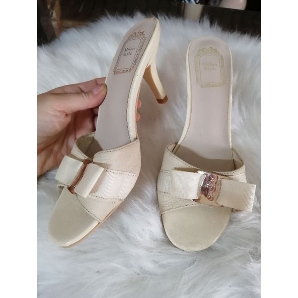 A3 Xả kho nhiều mẫu giày cao gót lẻ size 35