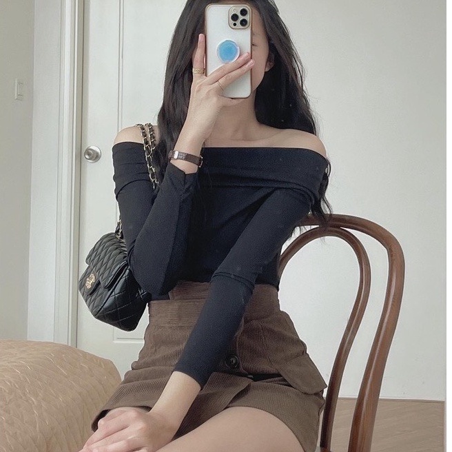 ÁO THUN NỮ DÀI TAY GÂN TĂM TRỄ VAI SEXY