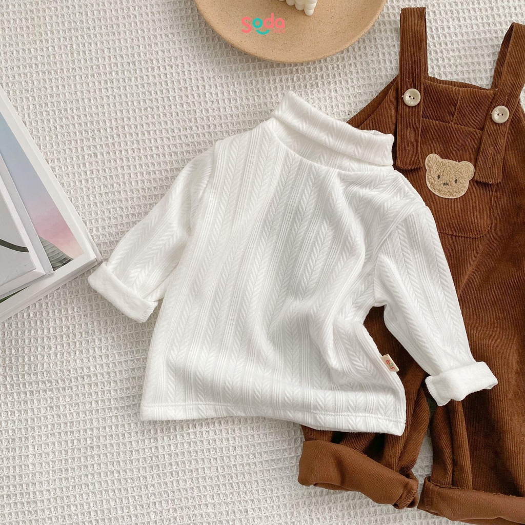 Áo thun cổ lọ cho bé Soda Kids màu trắng trơn ấm áp, dễ thương