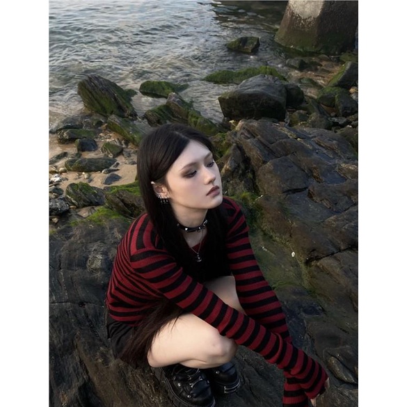 Áo Sweater Chui Đầu Tay Dài Kẻ Sọc Phong Cách Punk Châu Á y2k Phổ Biến Cho Nữ