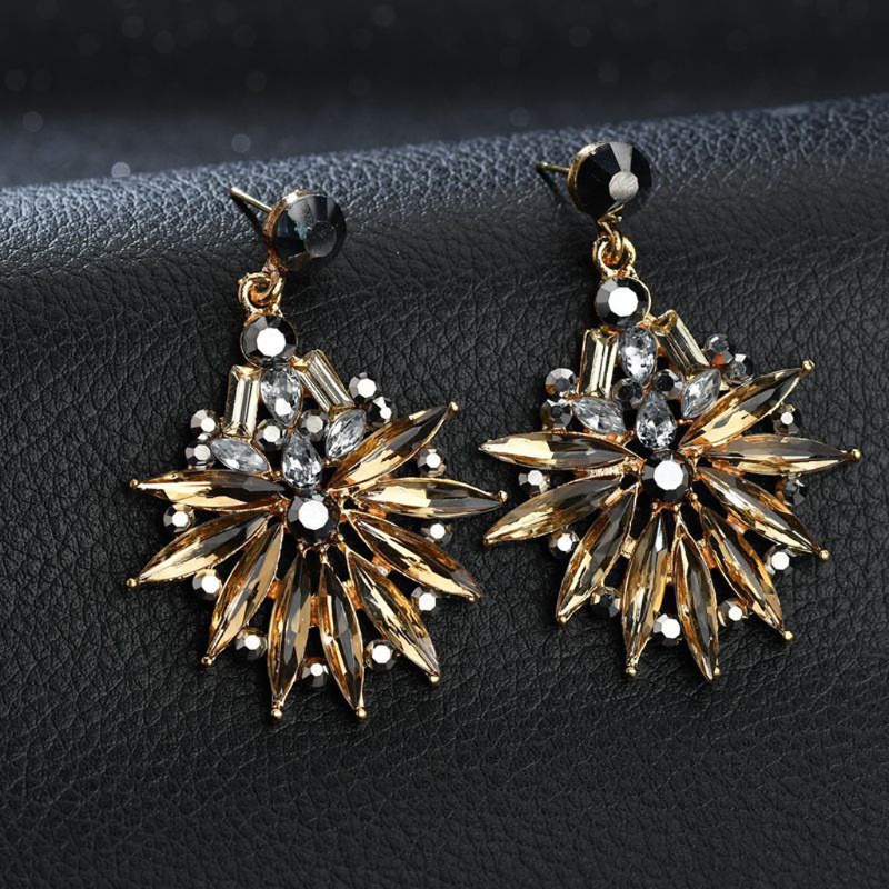 Bông Tai Hình Giọt Nước Đính Đá Pha Lê Trong Suốt Sang Trọng Thời Trang Cho Nữ