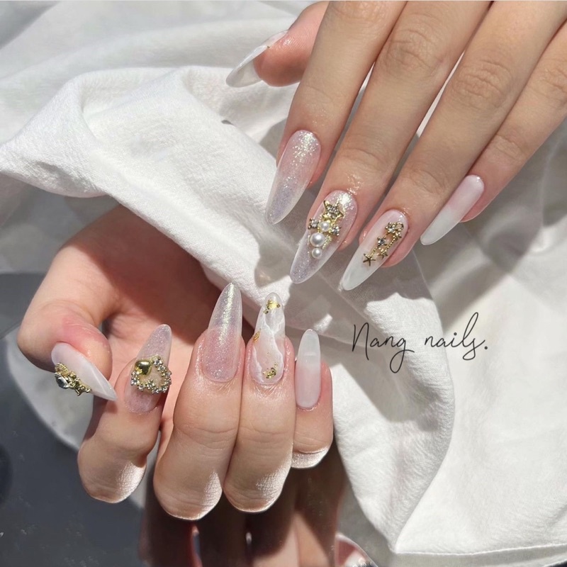 Nails xinh - Nails Tết, móng úp thiết kế nhẹ nhàng sang trọng