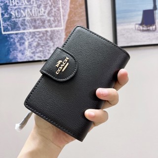 VÍ NỮ Coach  wallet medium corner zip wallet