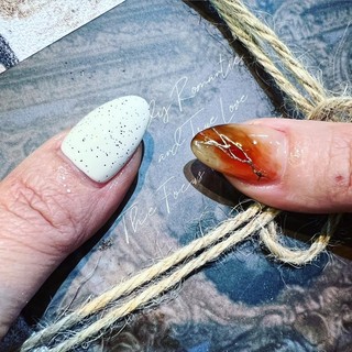 Top gel cát sơn móng tay