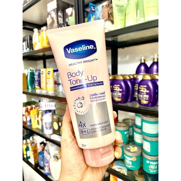 NỘI ĐỊA THÁI - Dưỡng thể trắng da Vaseline 10x Gluta-HYA Serum Burst Lotion UV 330ml