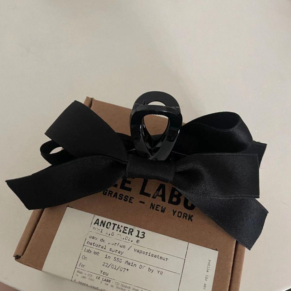 ANEMONE Kẹp Tóc Nơ Lớn Bằng Nhung Màu Đen Hình Cá Mập Dễ Thương Phong Cách Hàn Quốc