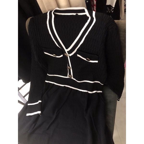 Váy len QCCC xả 170