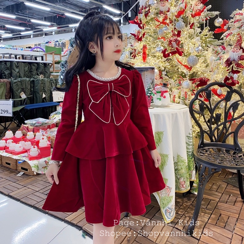 Váy nhung tầng cổ ngọc xinh sang diện Tết cho bé 13kg-30kg