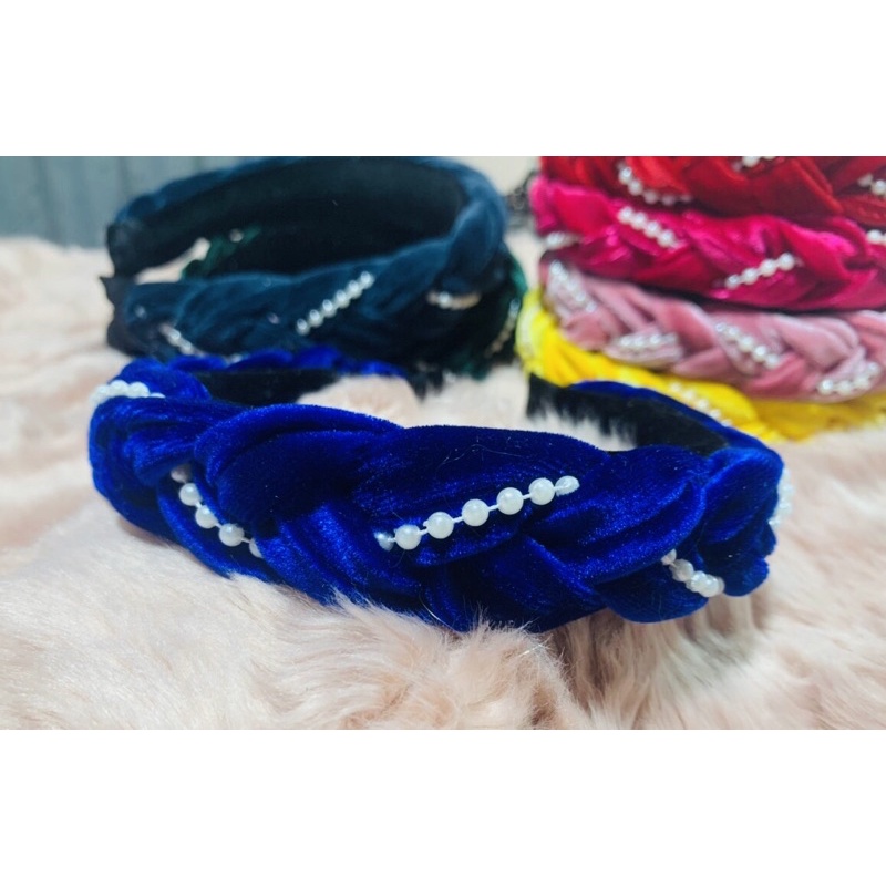 Bờm nhưng Tết dây ngọc