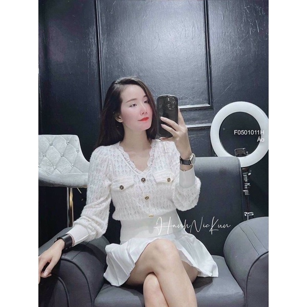 Áo ren nút kiểu ngực đắp túi nắp cổ tim QC!tôn dáng transtore