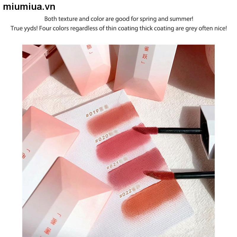 Miumiua💋Son Kem Môi Màu Nhung Lì Kết Cấu Trong Suốt Thẻ Sương Mù Cá Tính Dành Cho Bạn Gái