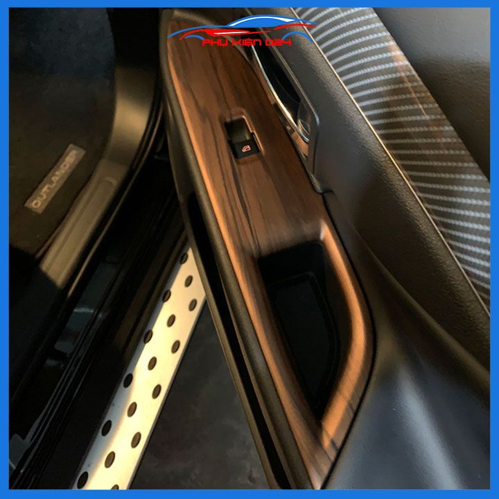 Ốp nội thất Outlander 2015-2016-2017 vân gỗ bảo vệ chống trầy xước và làm đẹp xe