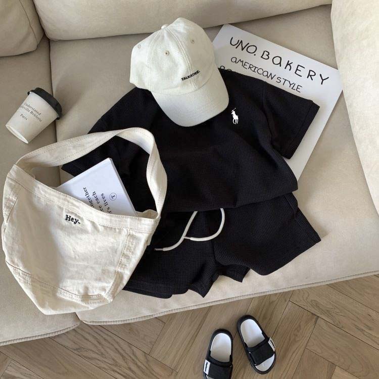 Bộ thun cộc tay bé trai, bé gái GUKKA mặc mùa hè size đại cho bé từ 20 -45kg