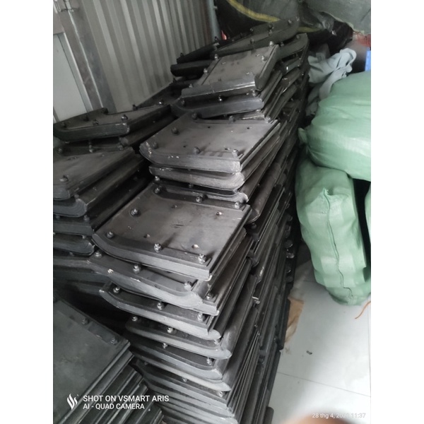 ĐẾ MÁY ĐẦM CÓC