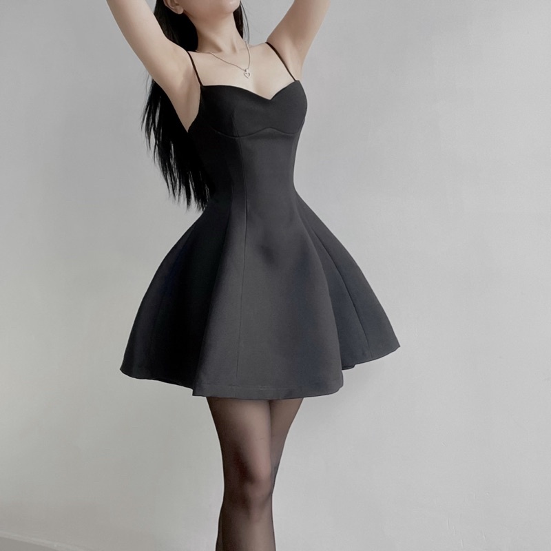 Molisa Dress - Đầm 2 dây ngực cách điệu nữ tính, chất dày dặn đứng form
