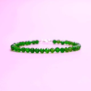 Vòng tay phong thuỷ màu xanh lục Diopside lấp lánh sang trọng hợp người mệnh mộc và hoả MYANGEM