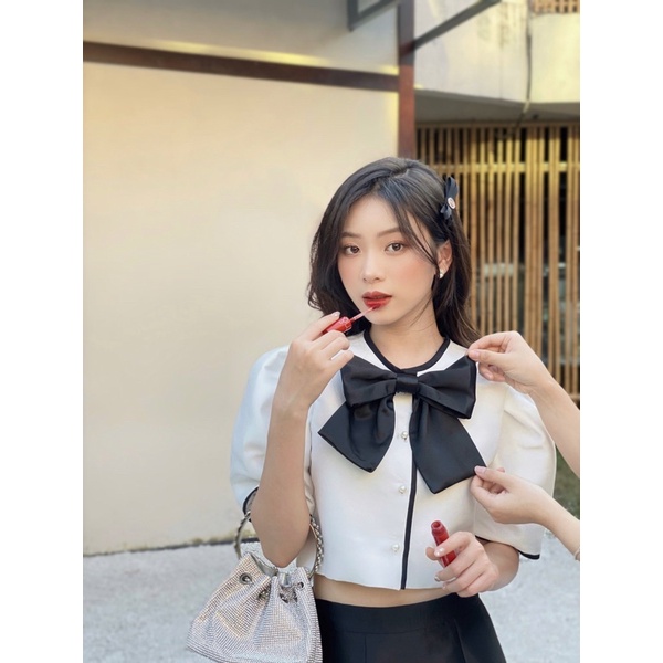 Farah Top - Áo thiết kế Tafta tay bồng kèm nơ có bigsize