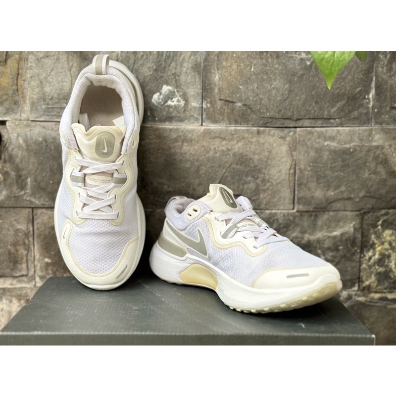 Giày Nike React Miler Trắng- size 36,5