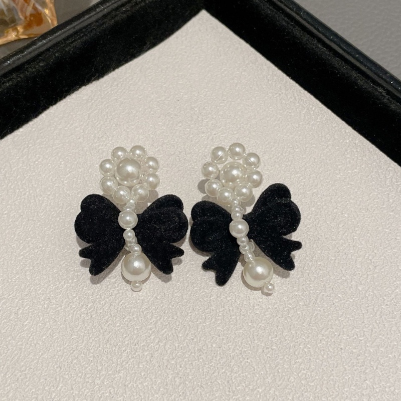 Bông Tai Đính Nơ Nhung Đen Phong Cách Vintage Thanh Lịch