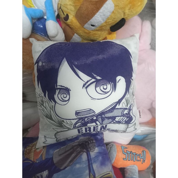 Gối bông các nhân vật