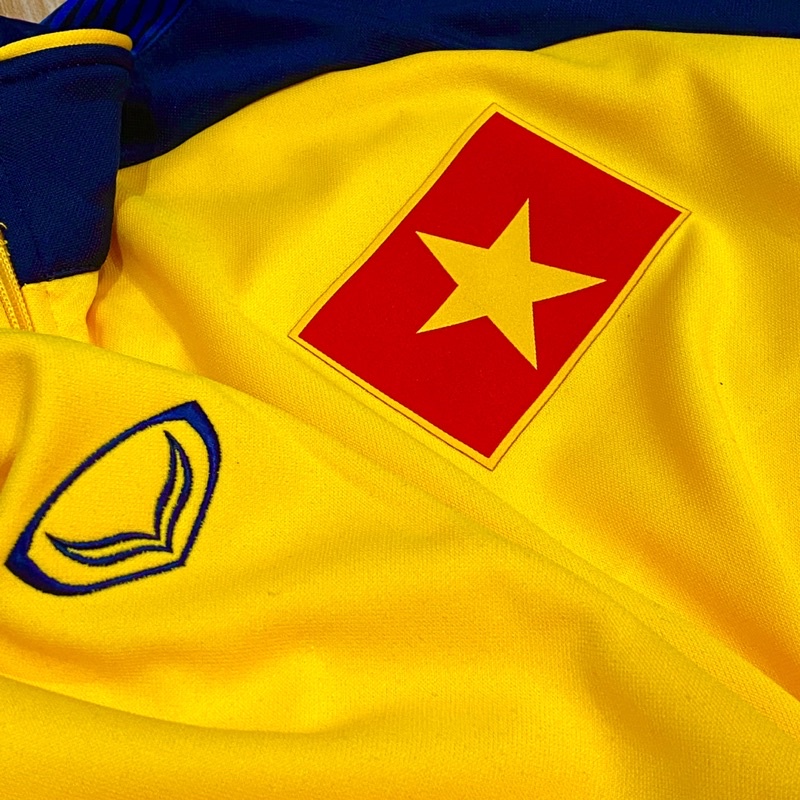 ÁO KHOÁC TUYỂN VIỆT NAM UNIFORM 2023