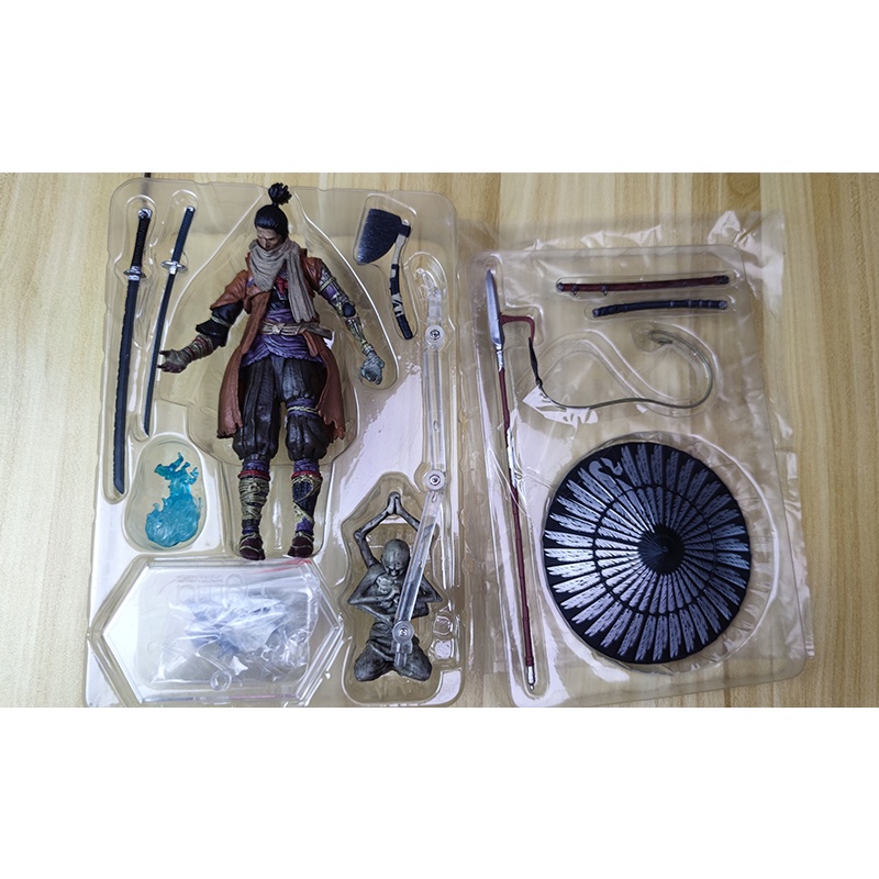 Mô hình Wolf Sekiro figma bootleg  action figure