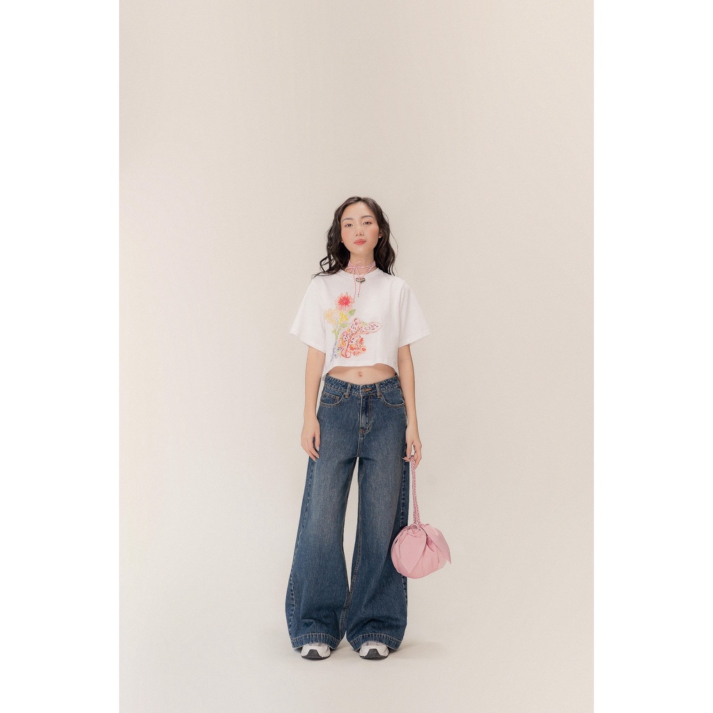 LIBÉ - Áo thun tay ngắn dáng boxy cổ tròn màu trắng in hình